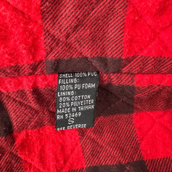 Vintage Red Rainbow Ridge Red Black Plaid Rain Coat Size Small - Picture 5 of 12
